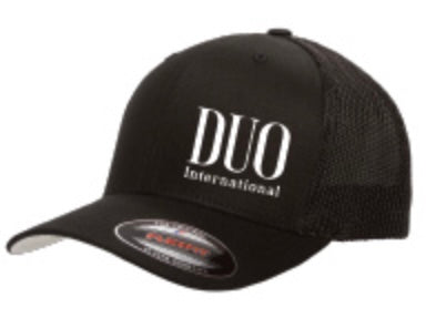 Duo Realis hat